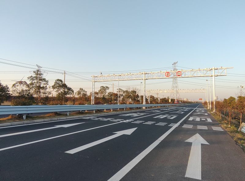 ����  ƽ��ʽ�γ����ֳ�ִ��վ��